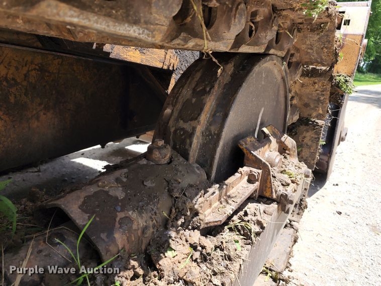 image for item DL6546 1987 Case 1455B  track loader