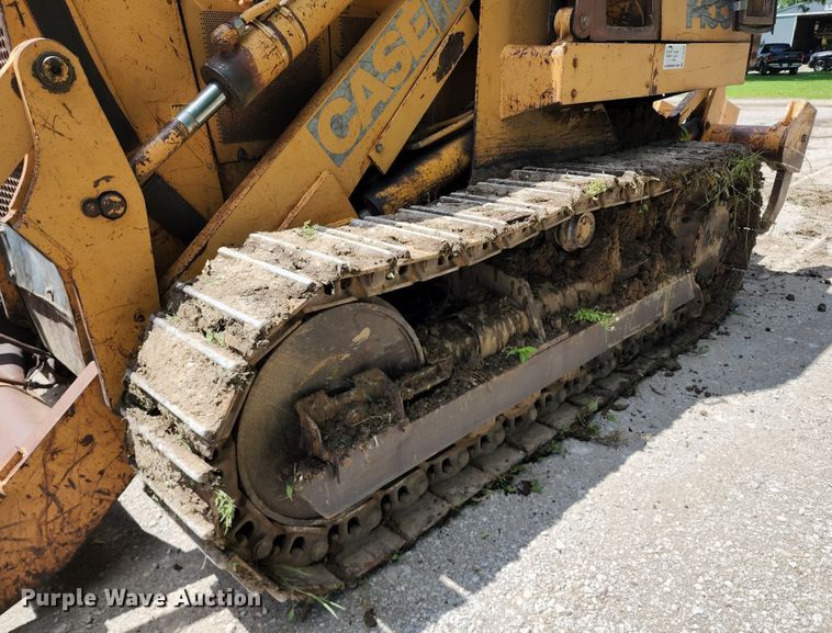 image for item DL6546 1987 Case 1455B  track loader