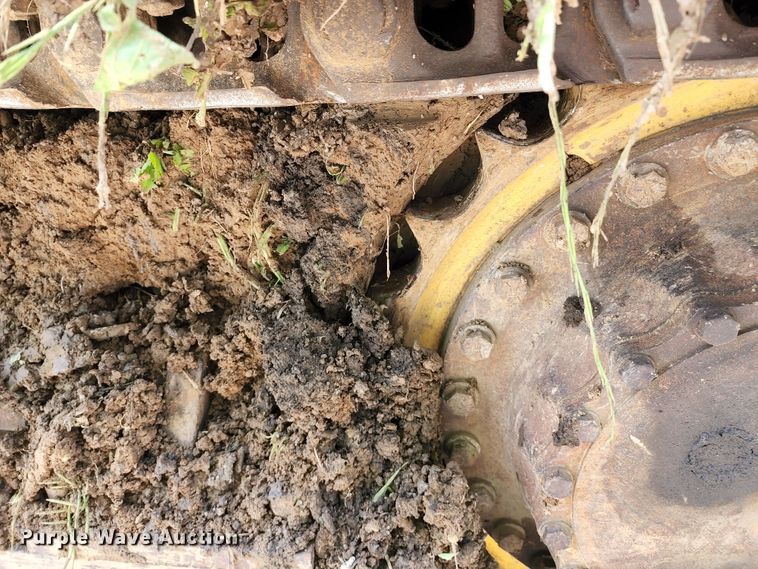 image for item DL6546 1987 Case 1455B  track loader