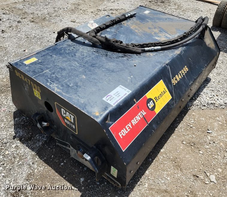 image for item DL6549 Caterpillar BU118  skid steer sweeper