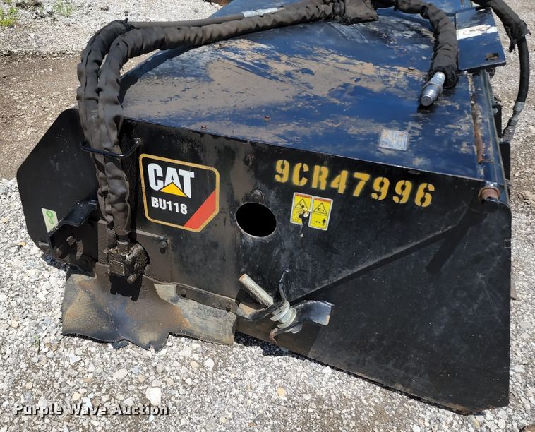 image for item DL6549 Caterpillar BU118  skid steer sweeper