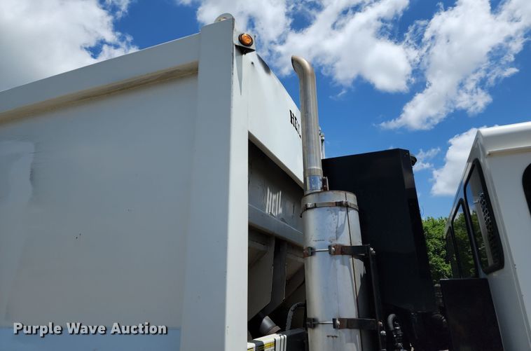 image for item DL6551 2003 Crane Carrier Low Entry refuse truck