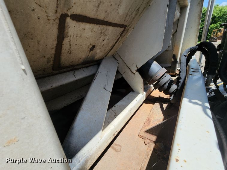 image for item DL6551 2003 Crane Carrier Low Entry refuse truck