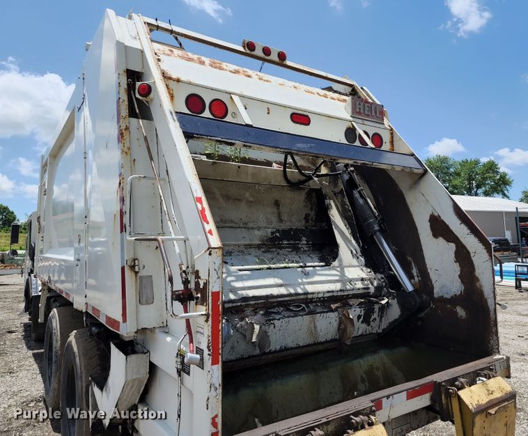 image for item DL6551 2003 Crane Carrier Low Entry refuse truck