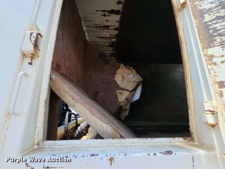 image for item DL6551 2003 Crane Carrier Low Entry refuse truck