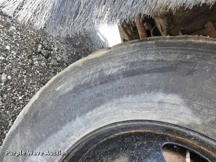 image for item DL6551 2003 Crane Carrier Low Entry refuse truck