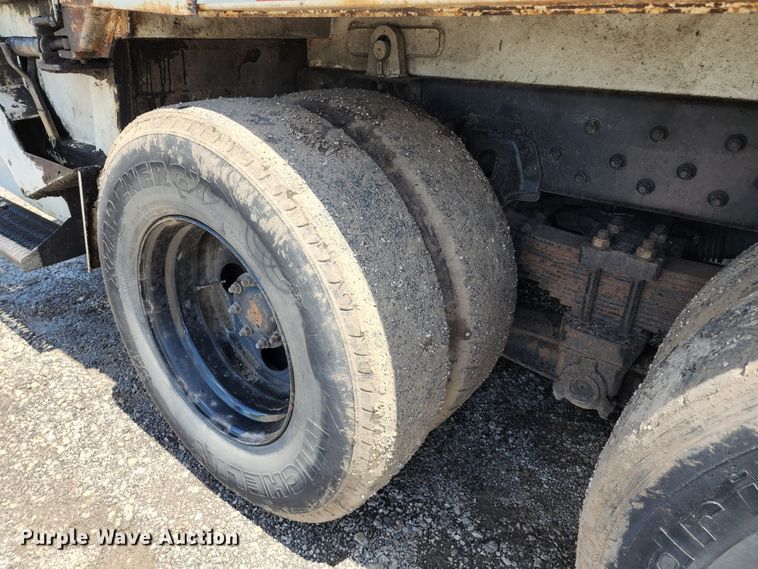 image for item DL6551 2003 Crane Carrier Low Entry refuse truck