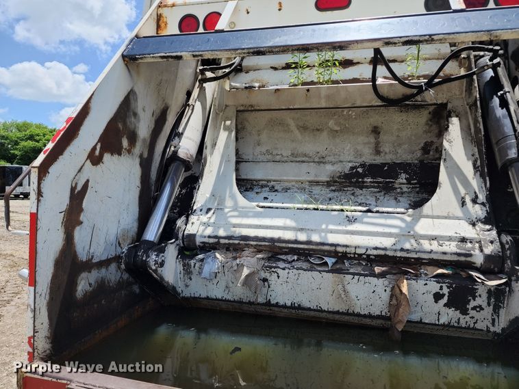 image for item DL6551 2003 Crane Carrier Low Entry refuse truck