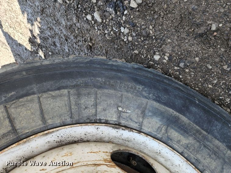 image for item DL6552 2006 International 7400  refuse truck