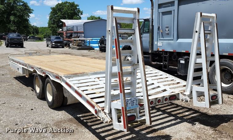 image for item DL6553 1990 CZ Engineering equipment trailer