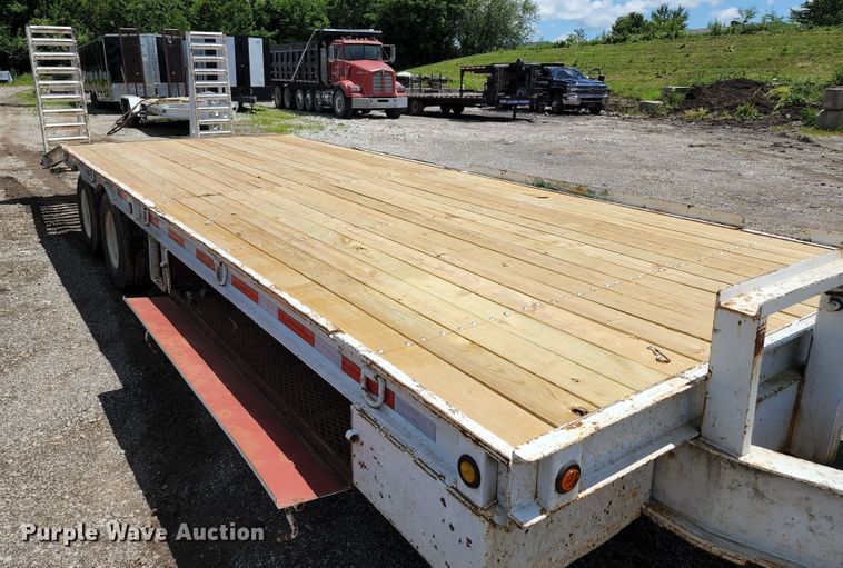 image for item DL6553 1990 CZ Engineering equipment trailer