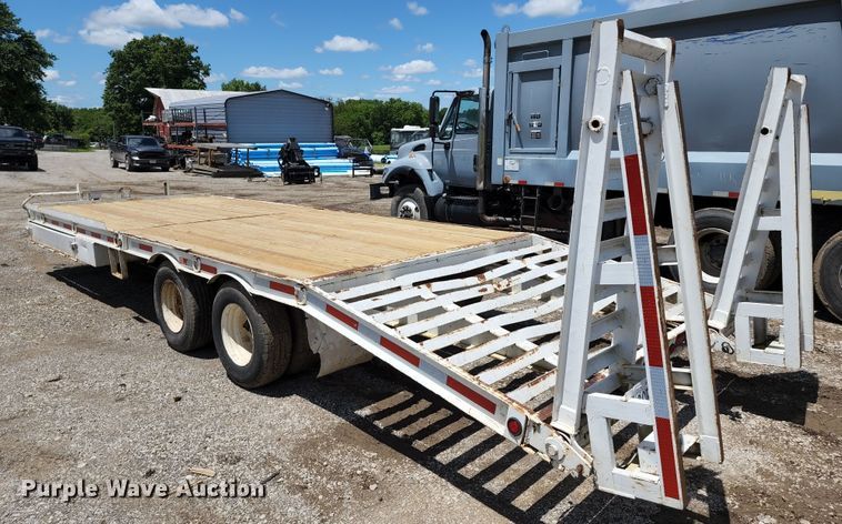 image for item DL6553 1990 CZ Engineering equipment trailer