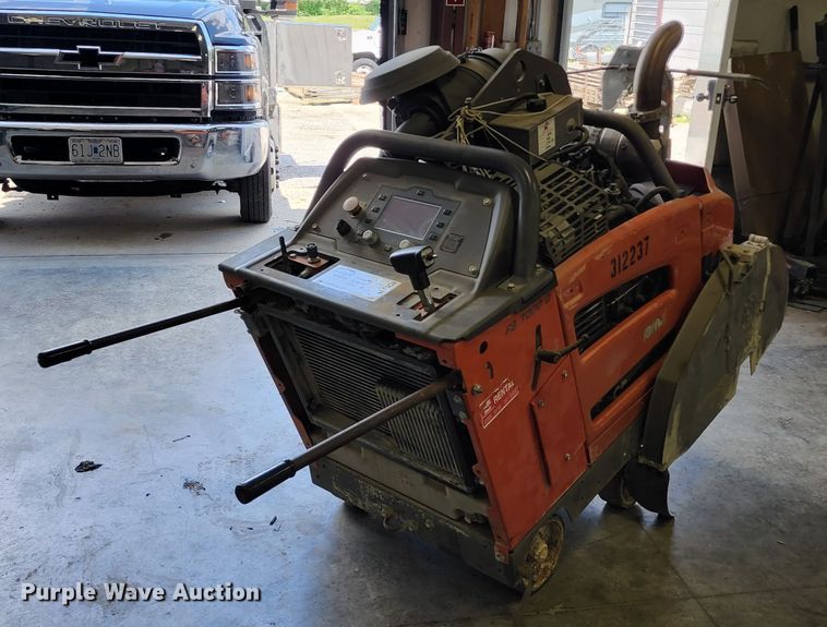 image for item DL6558 Husqvarna FS7000D  concrete saw