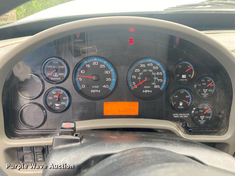 image for item DL6559 2015 International DuraStar 4400  hydrovac truck