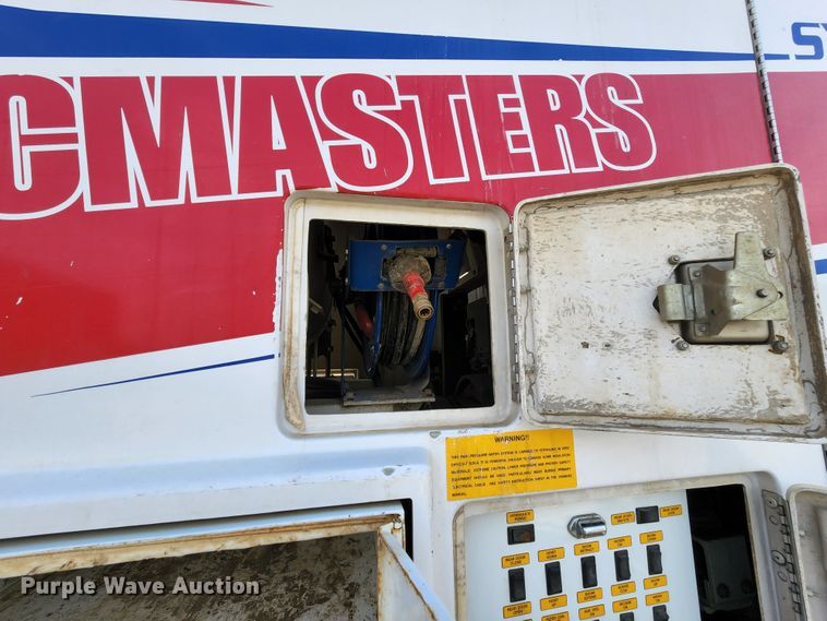 image for item DL6559 2015 International DuraStar 4400  hydrovac truck