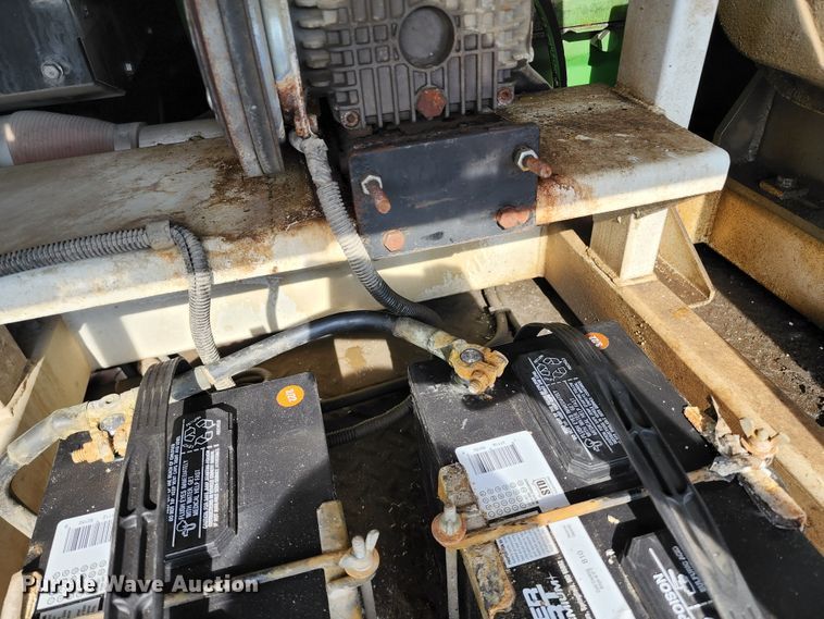 image for item DL6559 2015 International DuraStar 4400  hydrovac truck