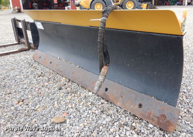image for item DN0301 Caterpillar  skid steer snow plow