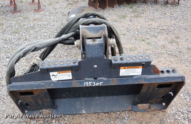image for item DN0309 Bobcat 15C skid steer auger