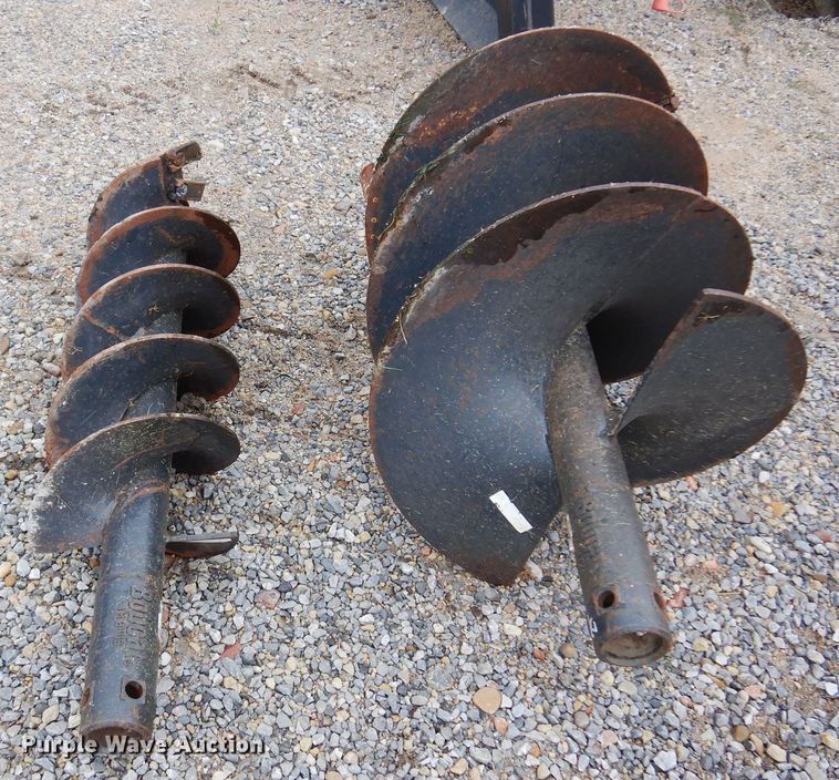 image for item DN0309 Bobcat 15C skid steer auger
