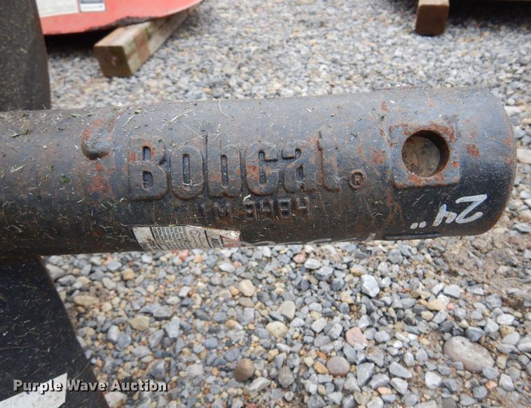 image for item DN0309 Bobcat 15C skid steer auger