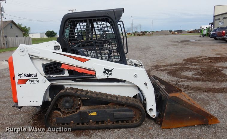 image for item DN0348 2020 Bobcat T450  tracked skid steer loader