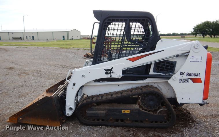 image for item DN0348 2020 Bobcat T450  tracked skid steer loader