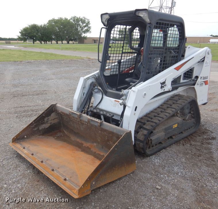 image for item DN0348 2020 Bobcat T450  tracked skid steer loader