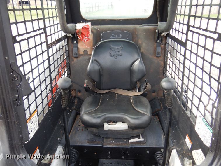 image for item DN0348 2020 Bobcat T450  tracked skid steer loader