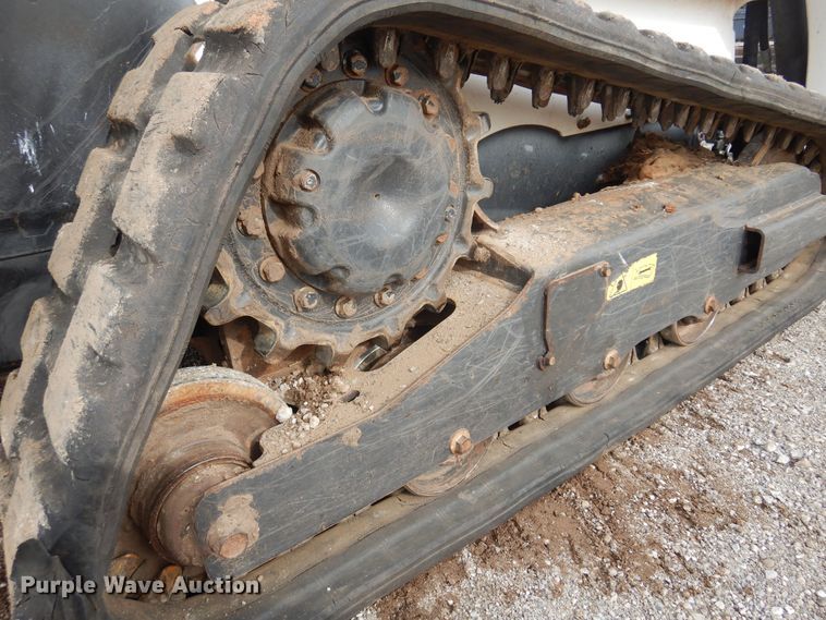 image for item DN0348 2020 Bobcat T450  tracked skid steer loader