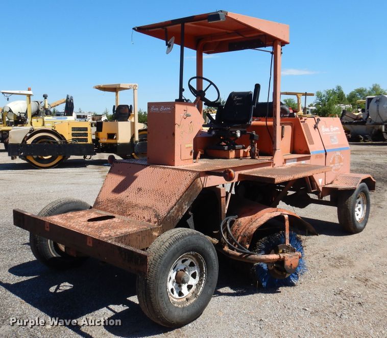 image for item DN0371 1999 Broce RC350  broom