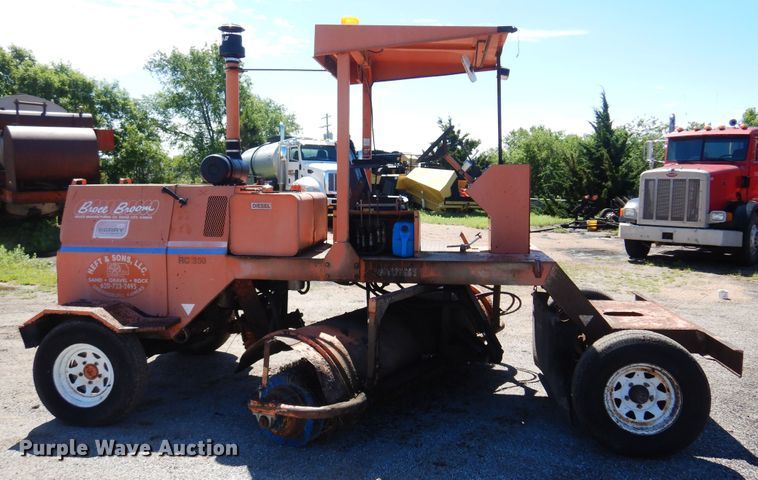 image for item DN0371 1999 Broce RC350  broom