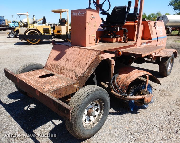 image for item DN0371 1999 Broce RC350  broom