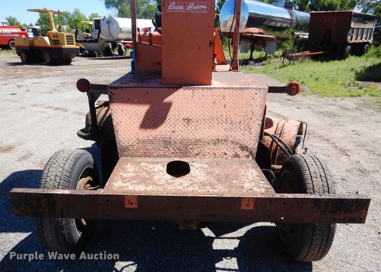 image for item DN0371 1999 Broce RC350  broom