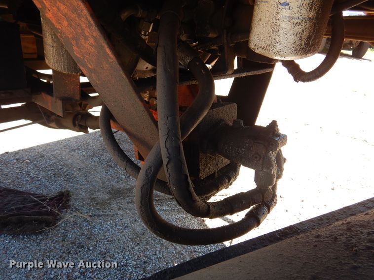 image for item DN0371 1999 Broce RC350  broom