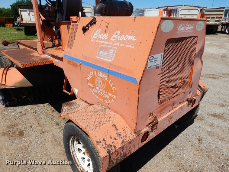 image for item DN0371 1999 Broce RC350  broom