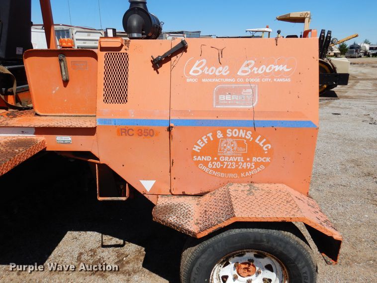 image for item DN0371 1999 Broce RC350  broom