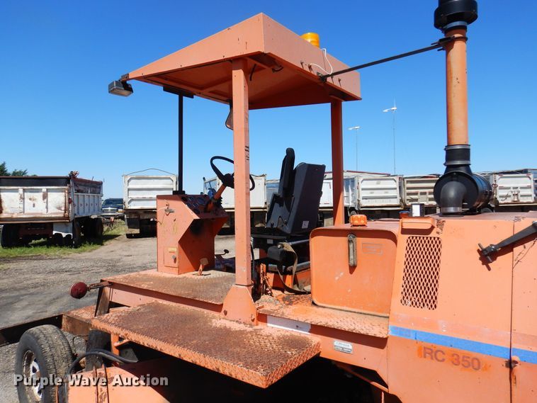 image for item DN0371 1999 Broce RC350  broom