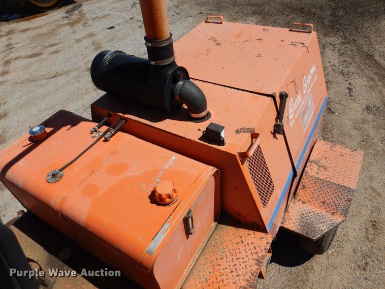 image for item DN0371 1999 Broce RC350  broom