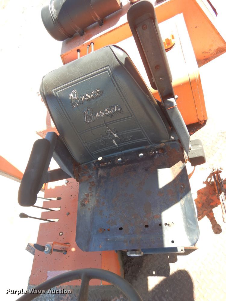 image for item DN0371 1999 Broce RC350  broom