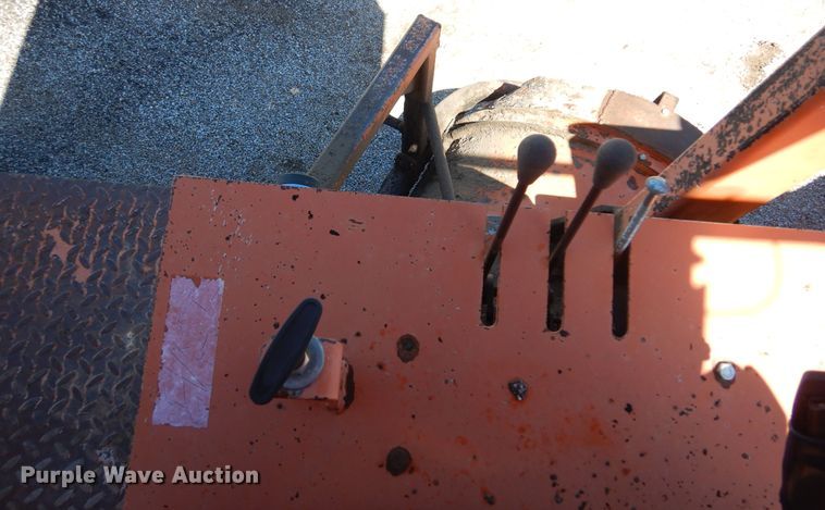 image for item DN0371 1999 Broce RC350  broom