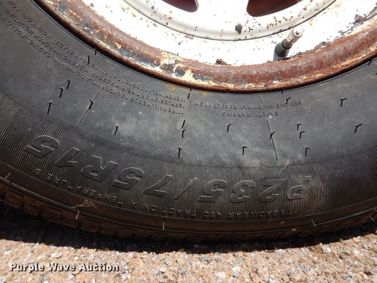 image for item DN0371 1999 Broce RC350  broom