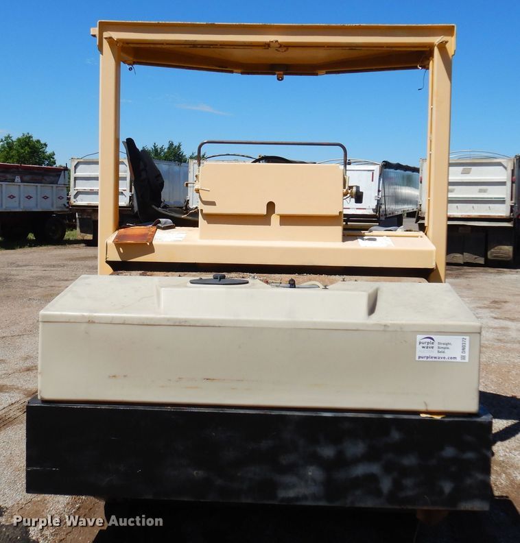 image for item DN0372 Hyster C766B  double drum vibratory roller