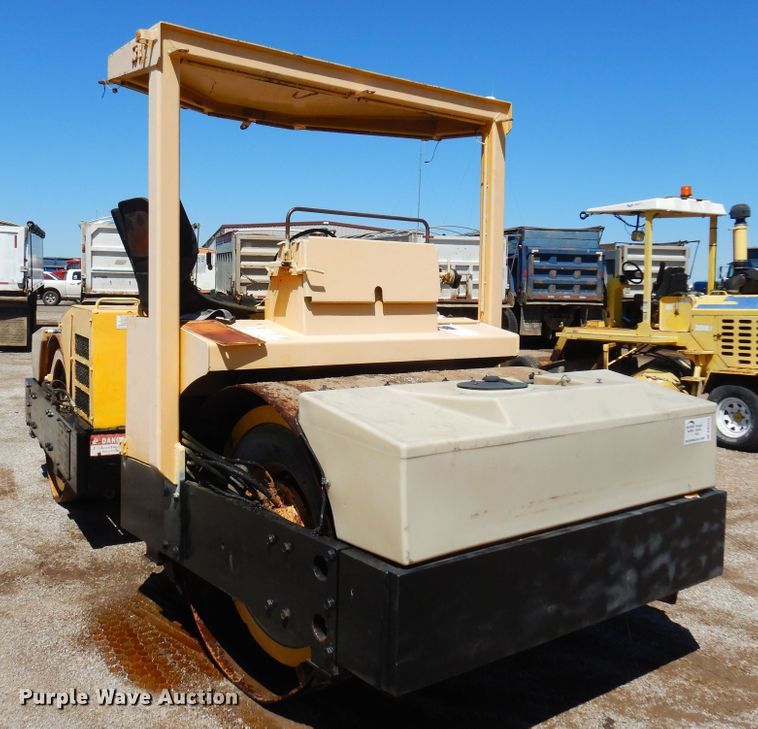 image for item DN0372 Hyster C766B  double drum vibratory roller