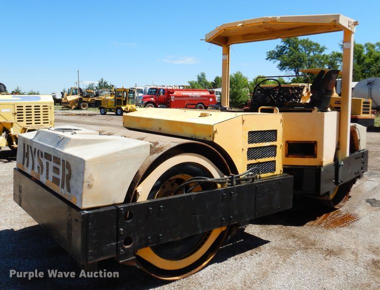 image for item DN0372 Hyster C766B  double drum vibratory roller