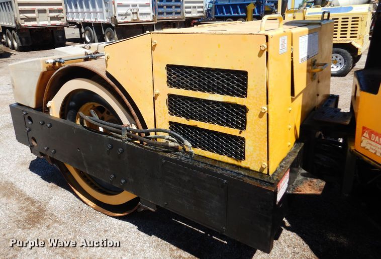 image for item DN0372 Hyster C766B  double drum vibratory roller