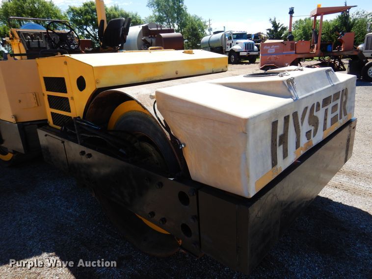 image for item DN0372 Hyster C766B  double drum vibratory roller