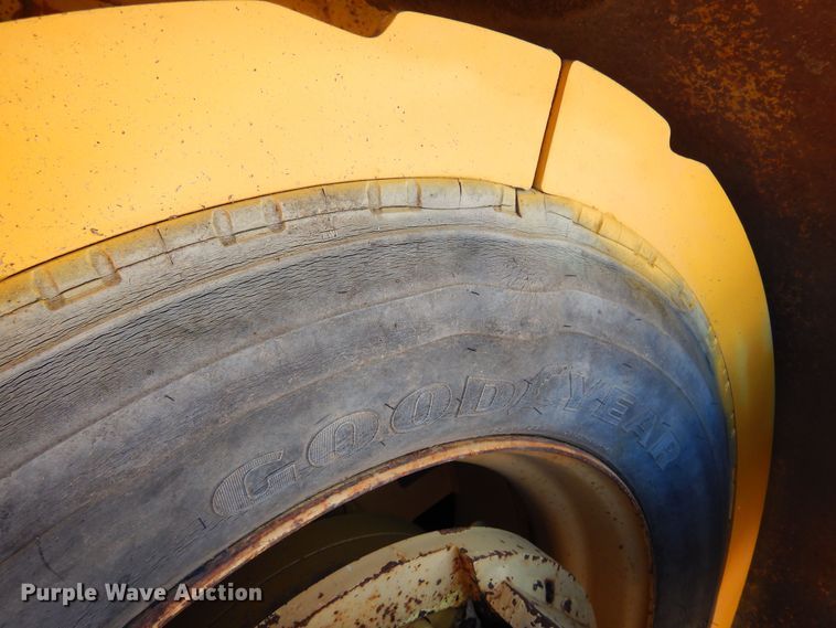 image for item DN0372 Hyster C766B  double drum vibratory roller