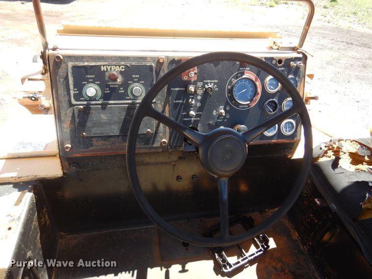 image for item DN0372 Hyster C766B  double drum vibratory roller