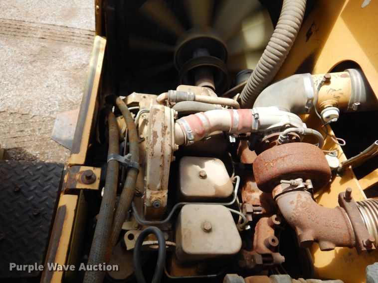 image for item DN0372 Hyster C766B  double drum vibratory roller