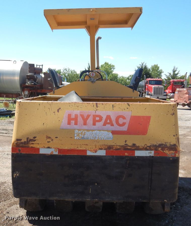 image for item DN0374 2000 Hypac C530AH  pneumatic roller